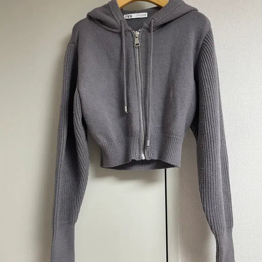 [BUNJANG] ZARA Knit Hooded Zip-up / 자라 니트 후드 집업