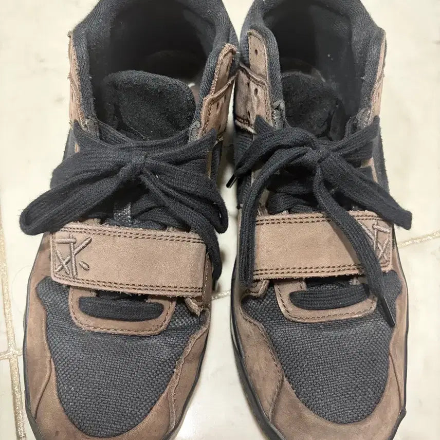 [BUNJANG] Nike Travis Scott Jumpman Jack Sneakers / 나이키 점프맨잭 트래비스 스캇 270