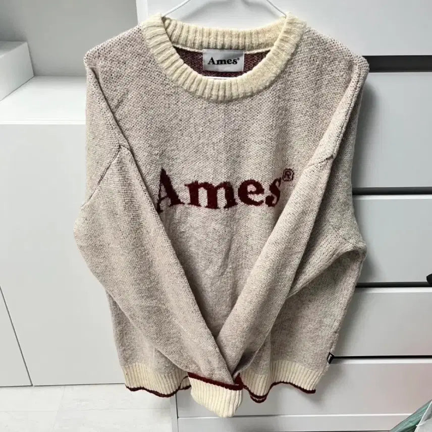 [BUNJANG] Ames Logo Knit Sweater / Ames 아메스 로고 니트 스웨터