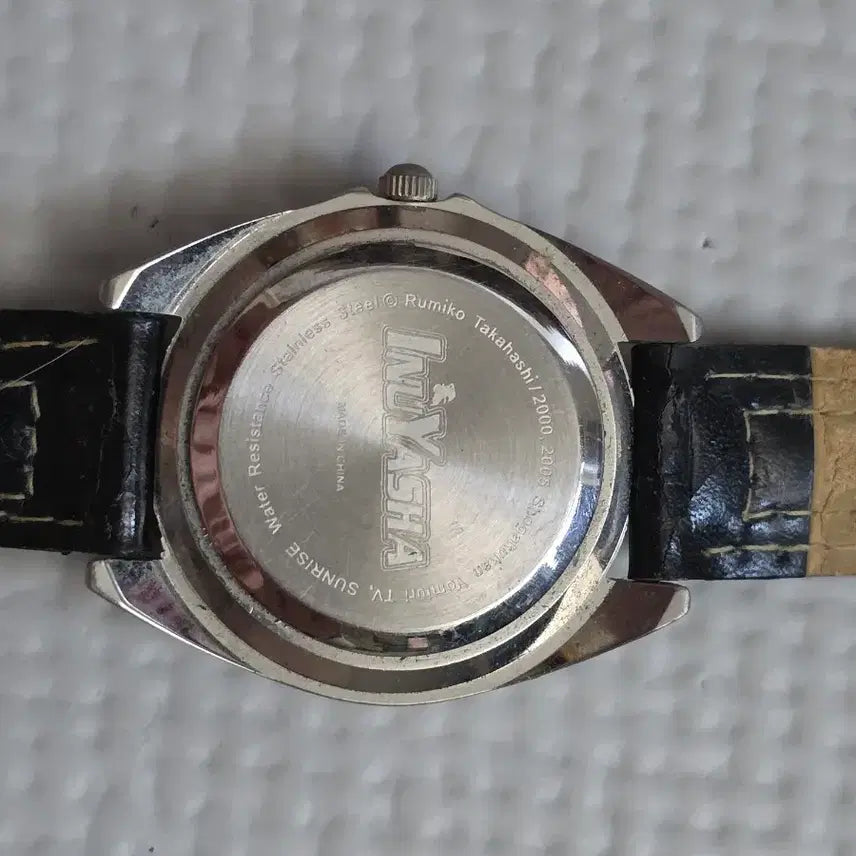 [BUNJANG] Inuyasha Wristwatch / 고전 명작 애니 공식 레어 굿즈 이누야샤 캐릭터 손목시계