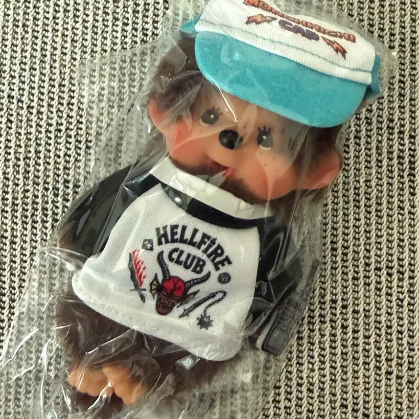 [BUNJANG] Monchhichi Stranger Things Collaboration Keyring / 몬치치 기묘한 이야기 콜라보 키링