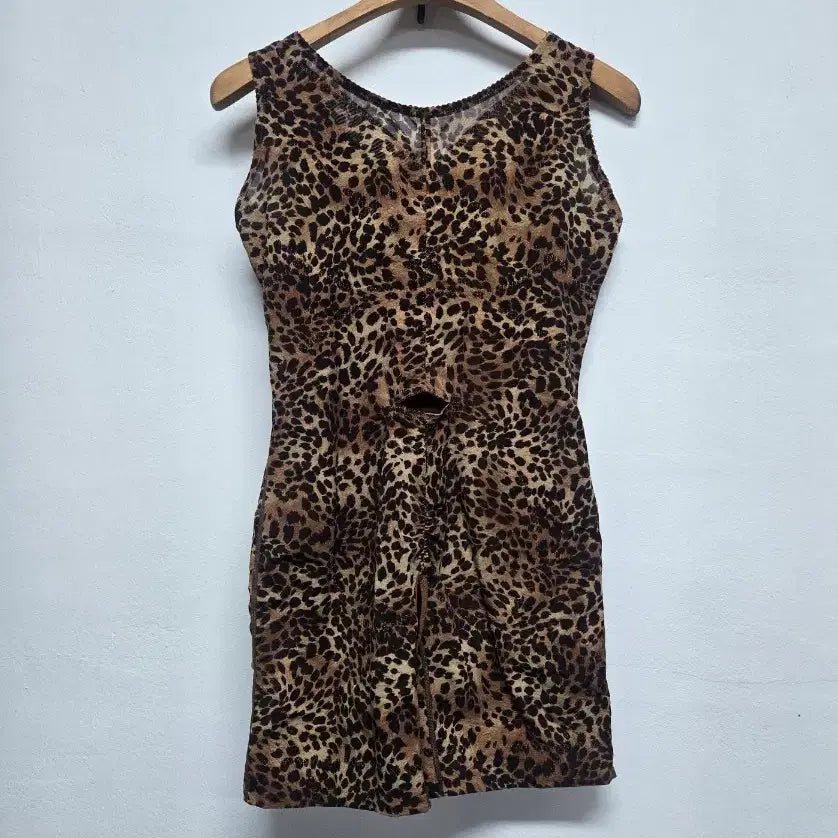 [BUNJANG] Aromalife Leopard Pattern Functional All-in-One Shapewear Suit / 아로마라이프 레오파드 기능성 올인원 슈트 보정속옷