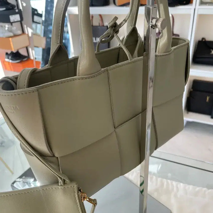 [BUNJANG] Bottega Veneta Intrecciato Arco Small Bag / [정품] 보테가베네타 인트레치아토 아르코 스몰 백