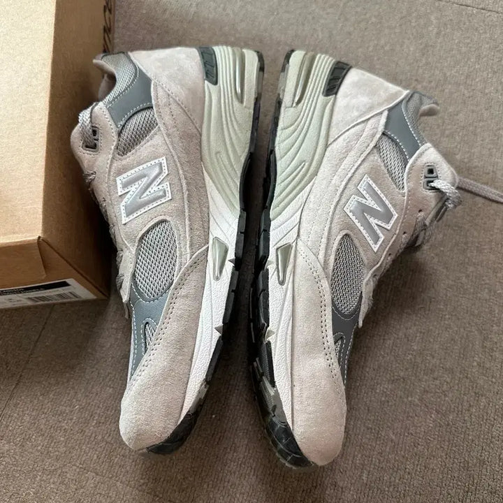 [BUNJANG] New Balance M991GL Gray Sneakers / 뉴발란스 m991gl 그레이 285