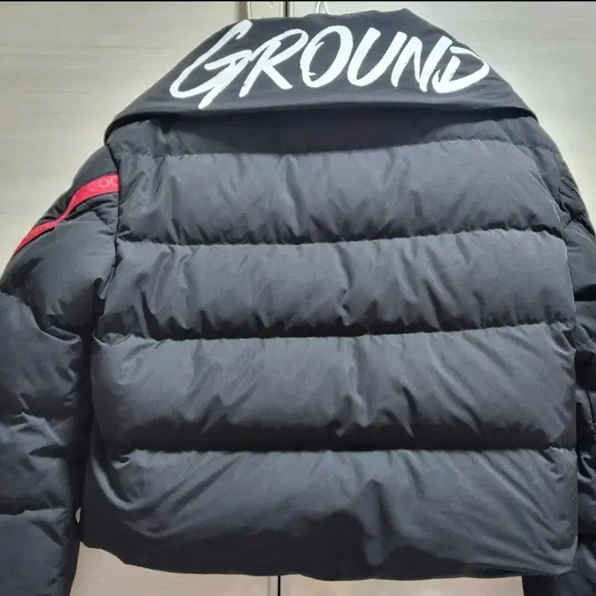[BUNJANG] Descente Ground Short Down Jacket / 데상트 여성 그라운드 숏다운 패딩