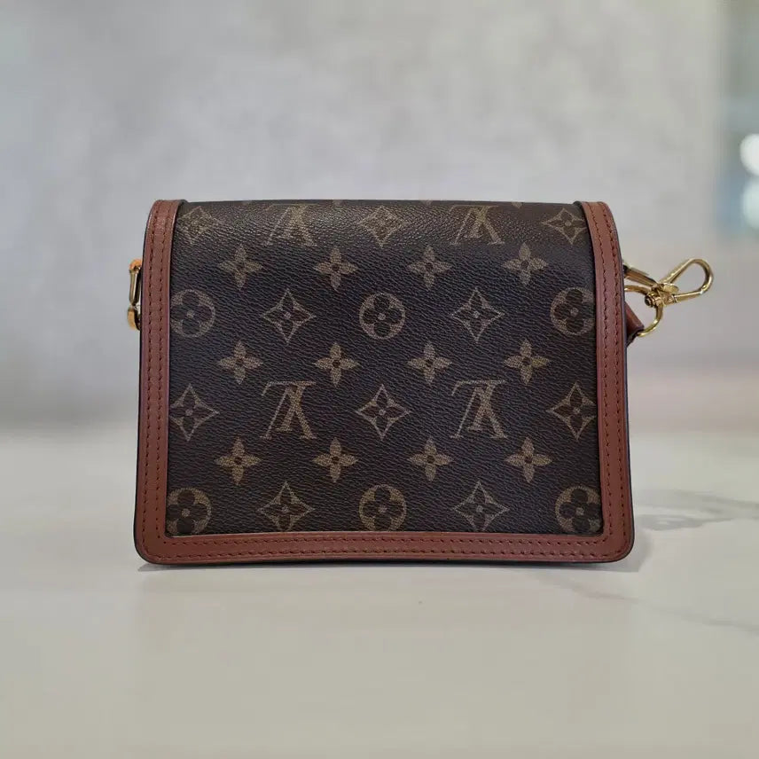 [BUNJANG] Louis Vuitton M45959 Mini Dauphine Monogram / 루이비통 M45959 미니 도핀 모노그램