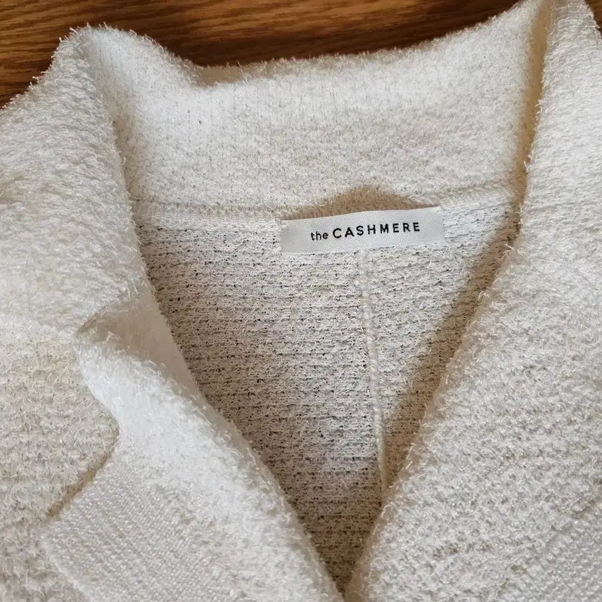 [BUNJANG] The Cashmere Glitter Boucle Knit Jacket / 더 캐시미어 글리터 부클 니트자켓