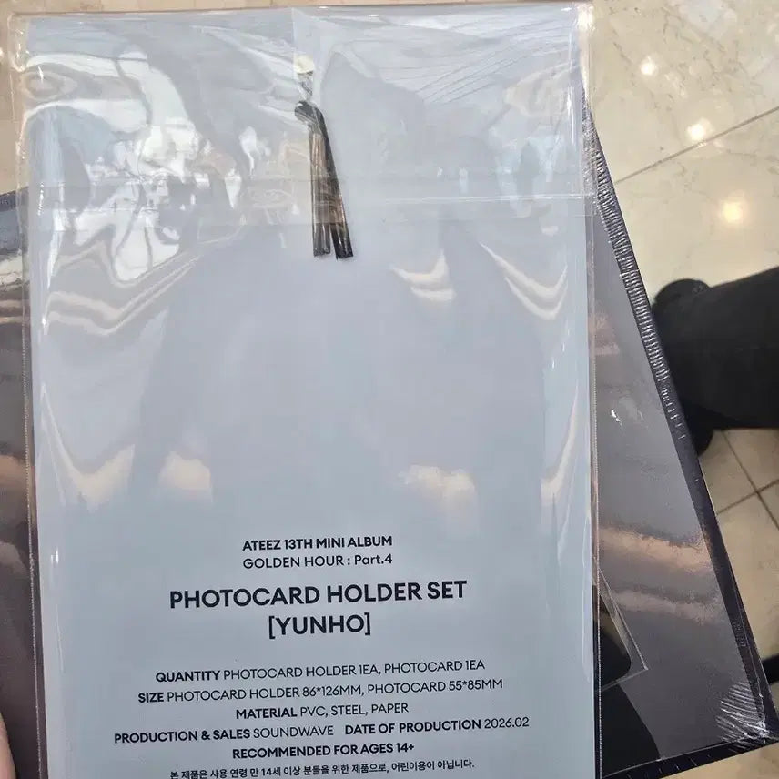 에이티즈 골든아워 팝업 PVC 포카홀더 윤호