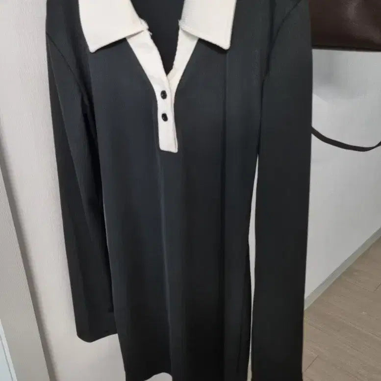 [BUNJANG] Black Mini Dress (Slim Fit) - Size M / 카라넥 슬림핏 블랙 미니 원피스 M