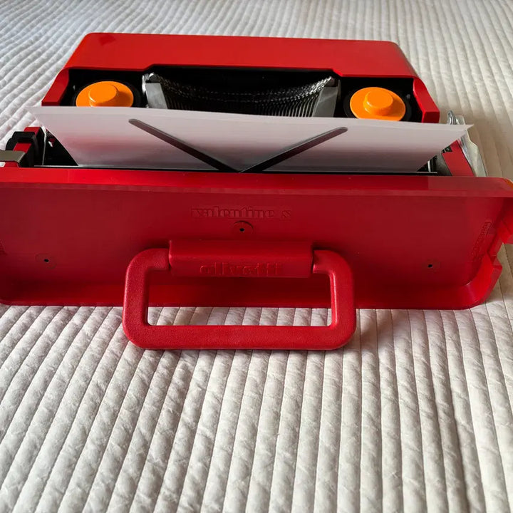 [BUNJANG] Olivetti Valentine Typewriter / 올리베티 발렌타인 타자기 Olivetti valentine s