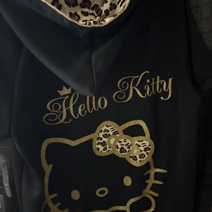 [BUNJANG] Hello Kitty Onegyaru Leopard Print Hooded Zip-up / 헬로키티 오네갸루 후드집업