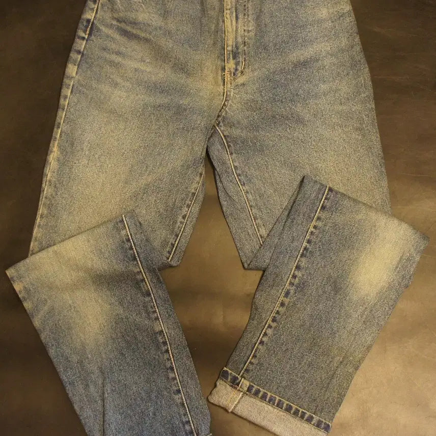 [SOLD OUT] 1555워싱청바지 구제청바지샵 때바지 빈티지데님연청 중청일자