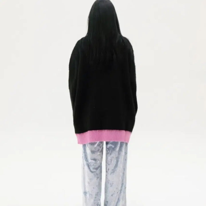 [BUNJANG] The Centaur Color Combination Knit Cardigan Black / [더센토르] 컬러 콤비네이션 니트 가디건 블랙