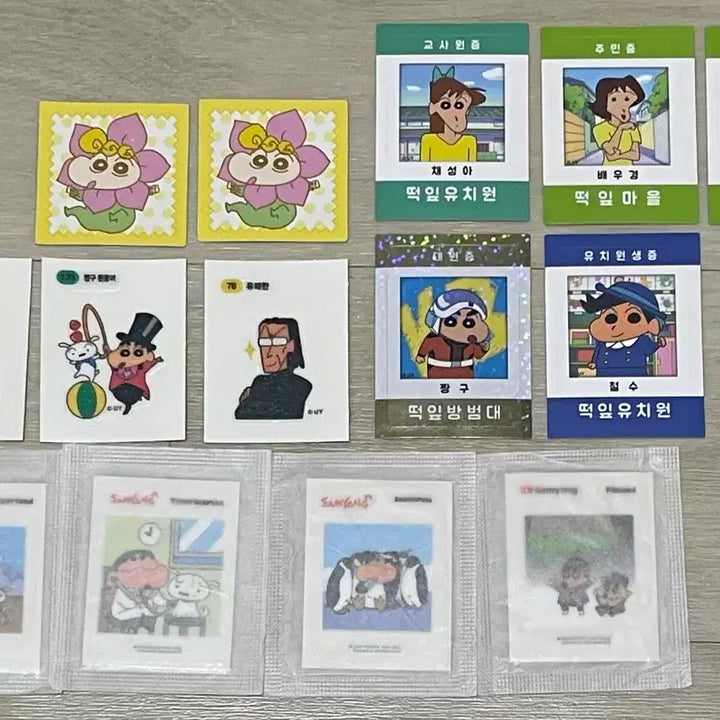 [BUNJANG] Crayon Shin-chan Choco Chip Sticker Set / 짱구 띠부씰 마이포카쮸 대원증 초코비 스티커