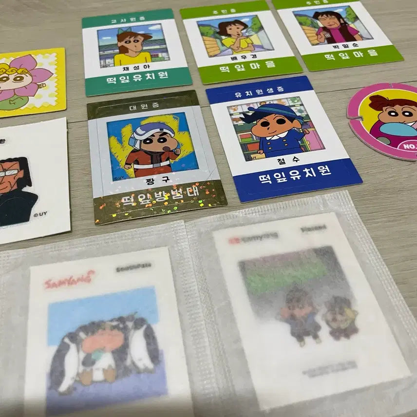 [BUNJANG] Crayon Shin-chan Choco Chip Sticker Set / 짱구 띠부씰 마이포카쮸 대원증 초코비 스티커