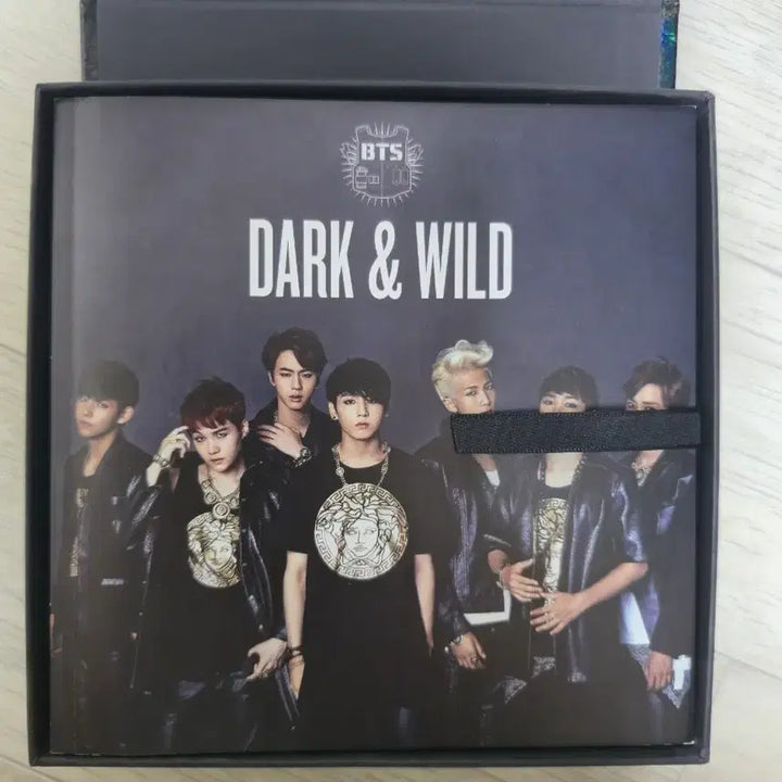 방탄소년단 BTS DARK&WILD 앨범
