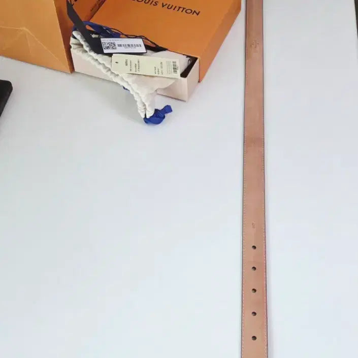 [BUNJANG] Louis Vuitton Monogram M9781 Belt / 루이비통 모노그램 M9781 싸이즈 75/30 금장버클 벨트 (정품)