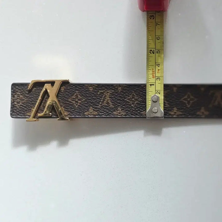 [BUNJANG] Louis Vuitton Monogram M9781 Belt / 루이비통 모노그램 M9781 싸이즈 75/30 금장버클 벨트 (정품)