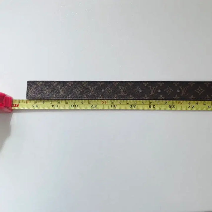 [BUNJANG] Louis Vuitton Monogram M9781 Belt / 루이비통 모노그램 M9781 싸이즈 75/30 금장버클 벨트 (정품)