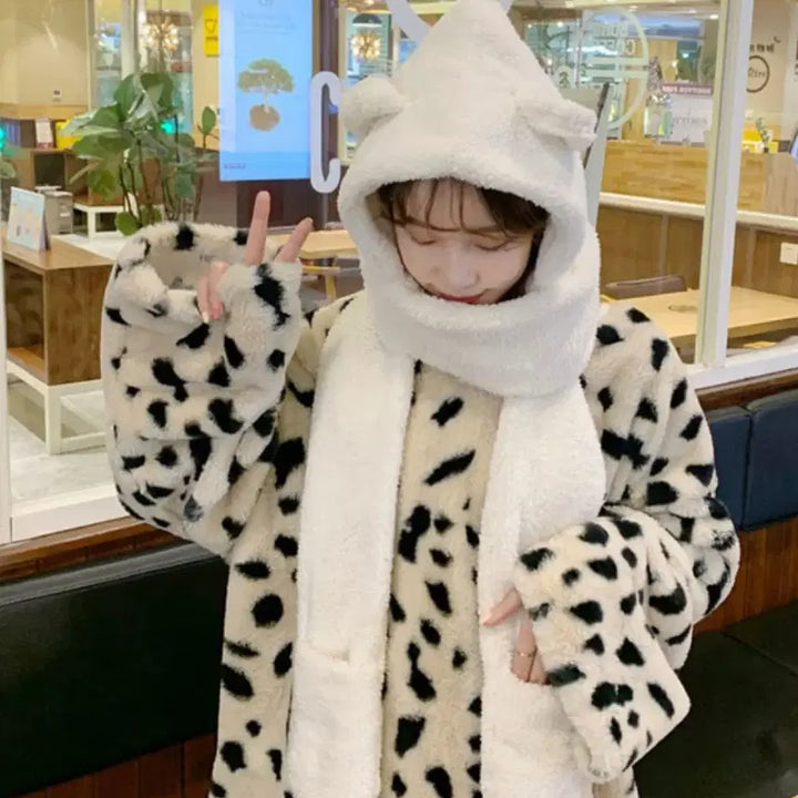 [BUNJANG] Bear Hood Scarf Gloves Set / 에이블리 곰 후드 목도리 장갑 교신