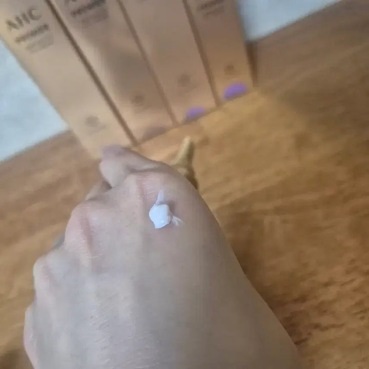 [SOLD OUT] (일괄판매)AHC아이크림 여성아이크림 메디큐브세럼 여성에센스