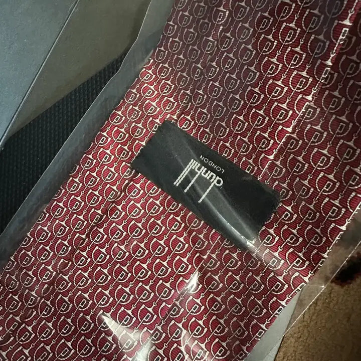 [BUNJANG] Dunhill Silk Necktie / *새상품 던힐 명품 넥타이 미사용 포장
