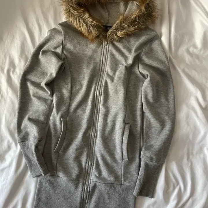 [BUNJANG] Vintage Y2K Gyaru Two-Way Hooded Zip-Up / 빈티지 y2k 갸루 퍼 딱붙 투웨이 후드집업