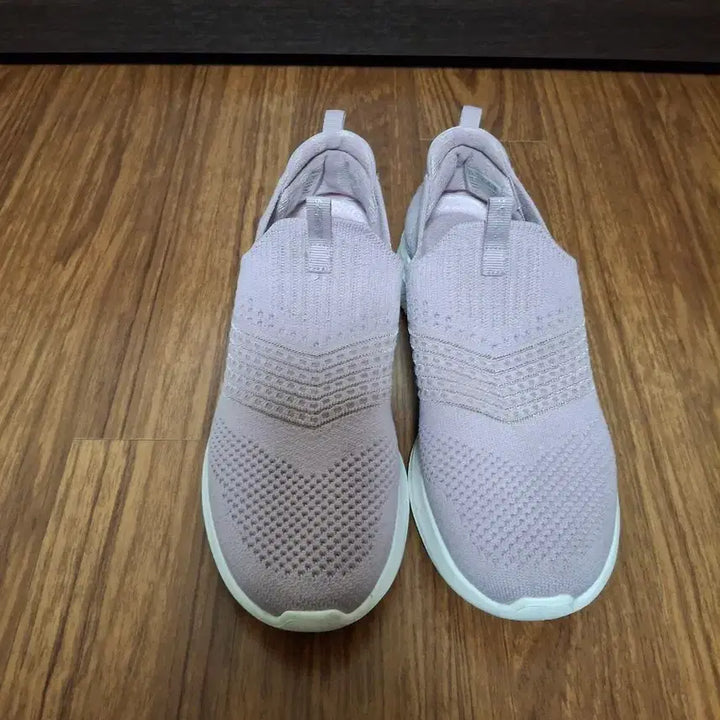 [SOLD OUT] 스케쳐스 슬립온 운동화 235mm