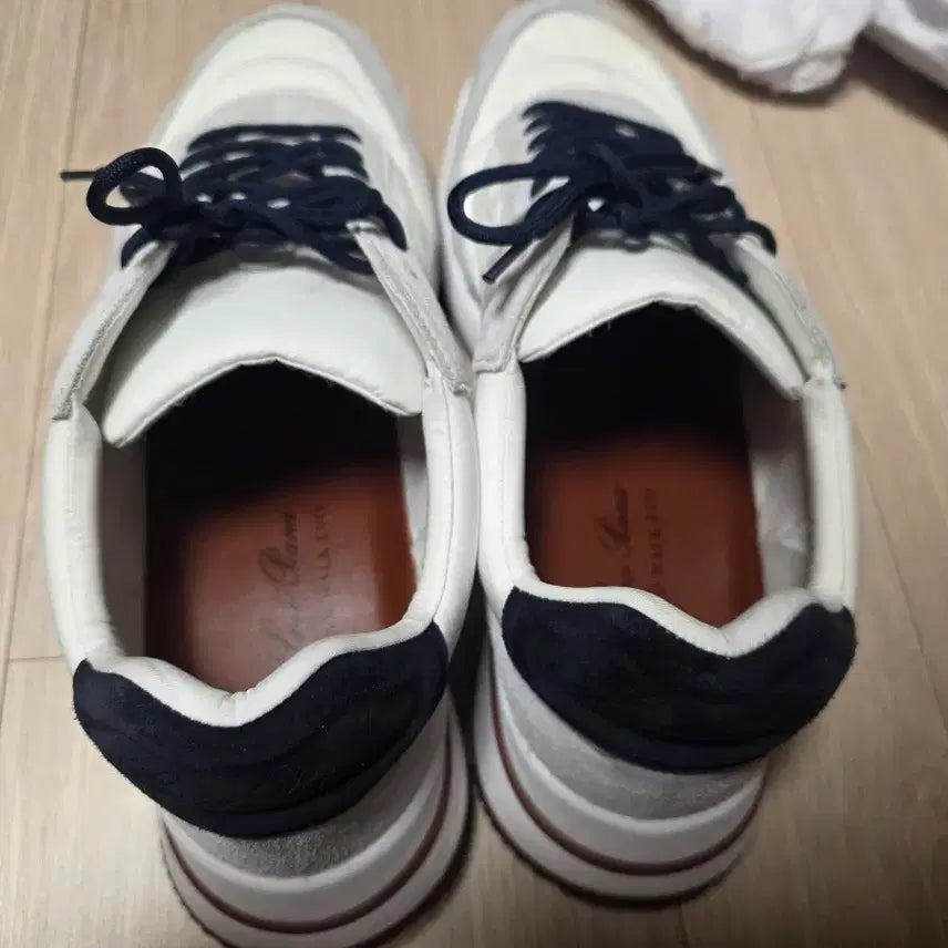 [BUNJANG] Loro Piana Weekend Walk Sneakers / 로로피아나 위크엔드 워크 스니커즈 275mm