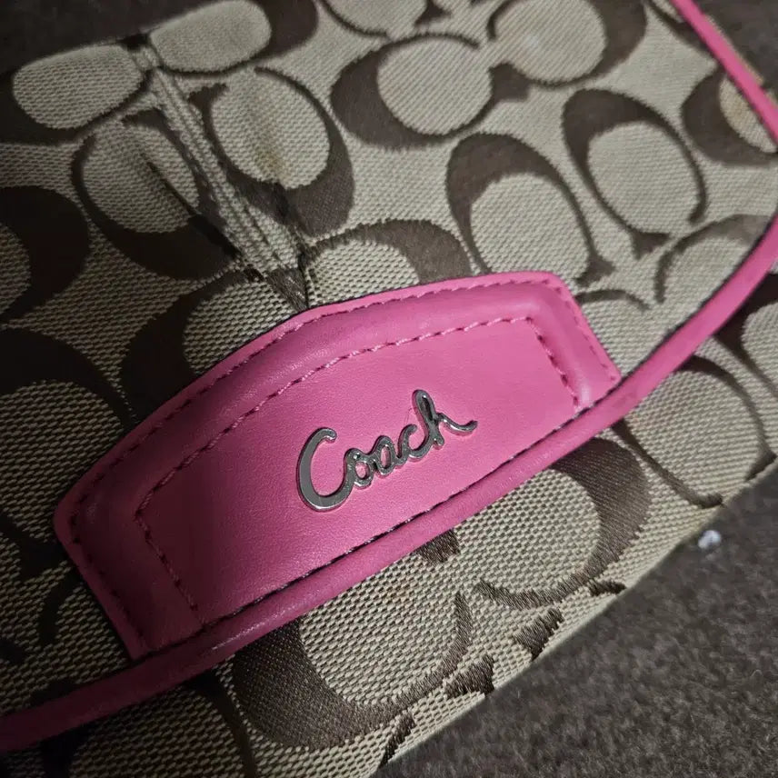 [BUNJANG] Coach Signature Pink Micro Shoulder Bag / 코치 시그니처 핑크 미니 숄더백 (마이크로)
