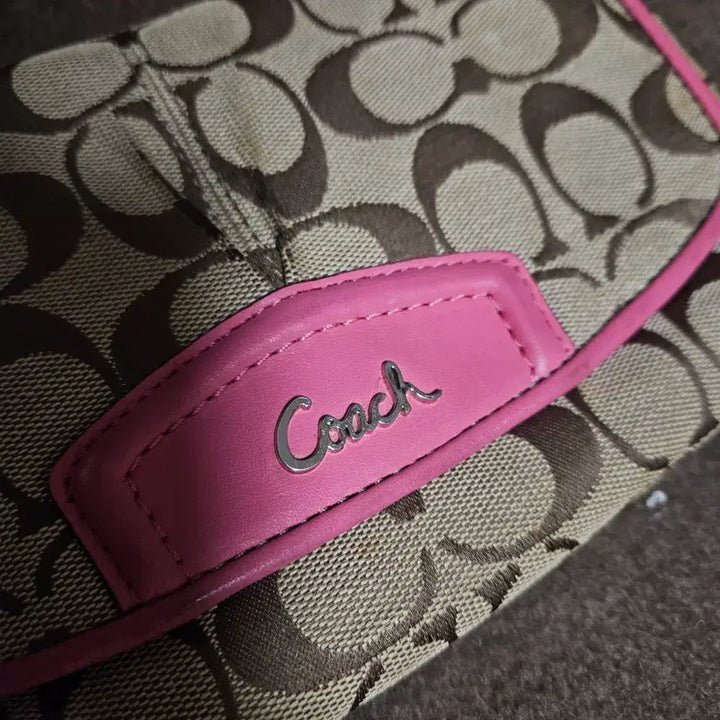 [BUNJANG] Coach Signature Pink Micro Shoulder Bag / 코치 시그니처 핑크 미니 숄더백 (마이크로)