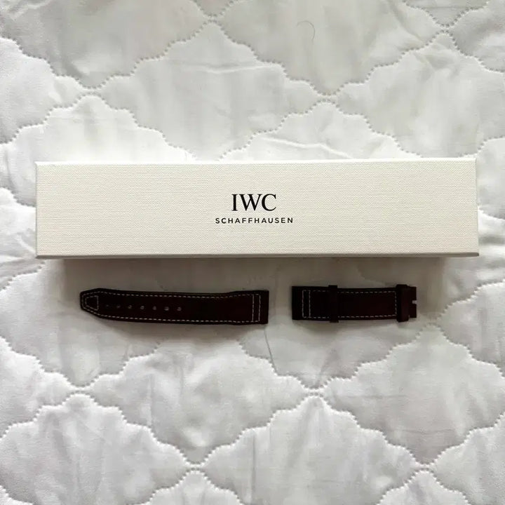 [BUNJANG] IWC Mark 20 Brown Leather Strap / IWC 마크20 정품 가죽 스트랩 브라운 이지엑스체인지
