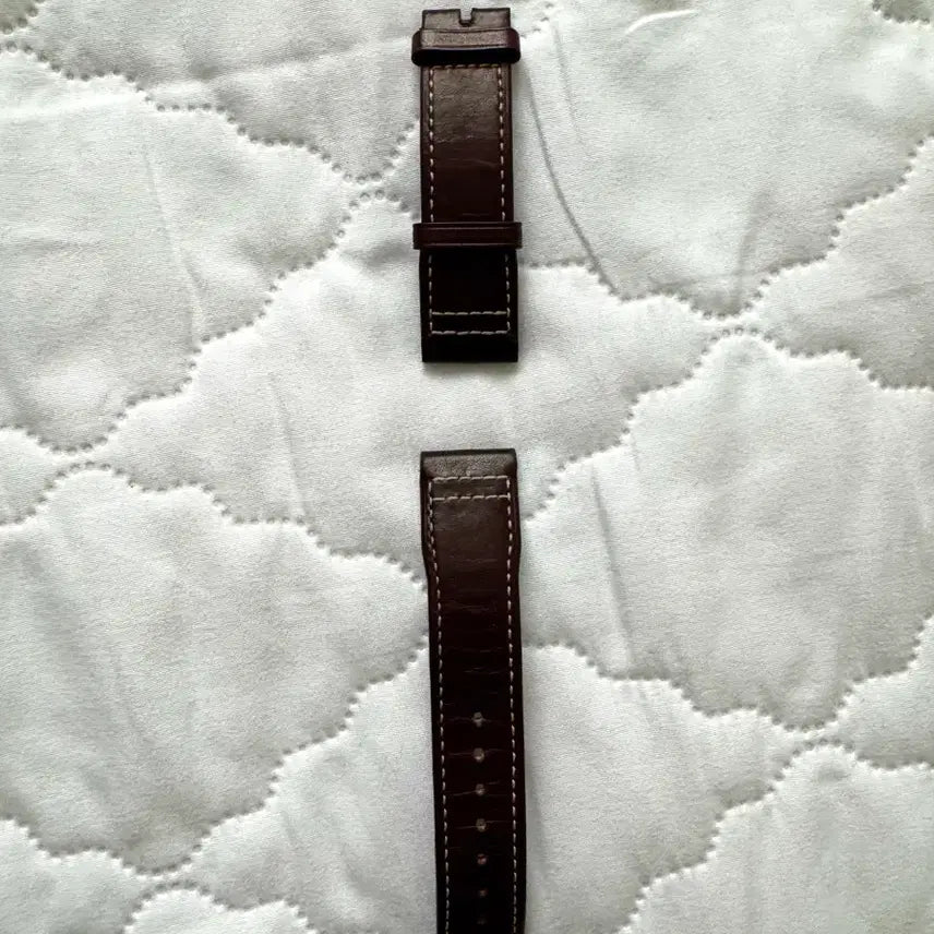 [BUNJANG] IWC Mark 20 Brown Leather Strap / IWC 마크20 정품 가죽 스트랩 브라운 이지엑스체인지