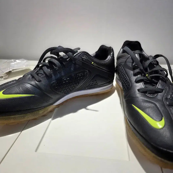 [SOLD OUT] 나이키 CTR360 마에스트리2 창갈이 TF