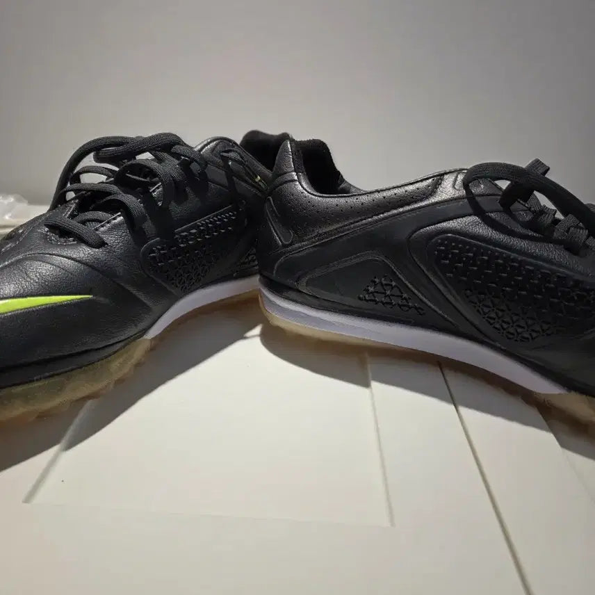 [SOLD OUT] 나이키 CTR360 마에스트리2 창갈이 TF