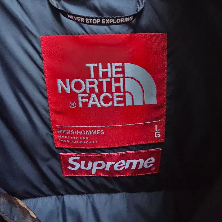 [BUNJANG] Supreme x The North Face Bleached Denim Padded Jacket / 슈프림x노스페이스 블리치드 데님 패딩