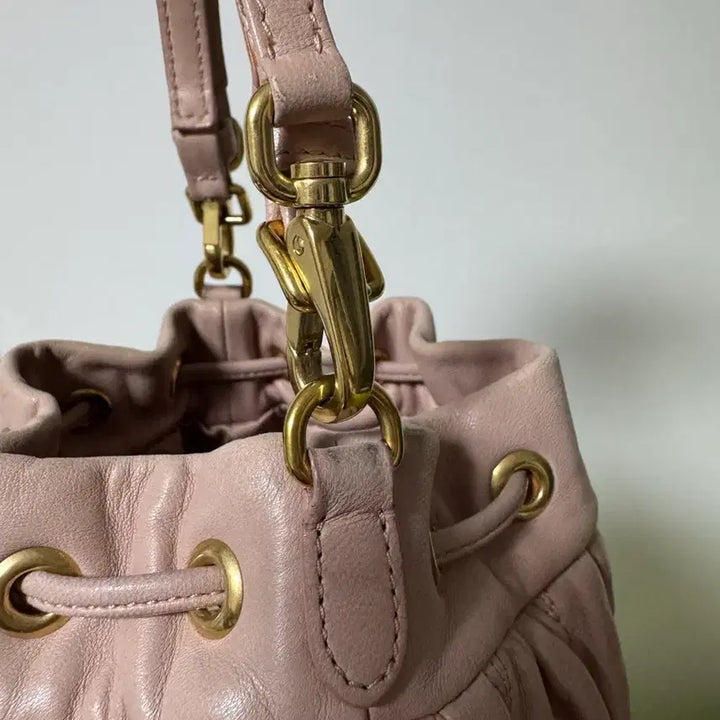 [BUNJANG] Miu Miu Bucket Bag / 미우미우 버킷백