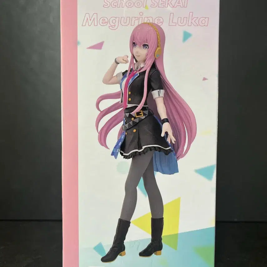 [BUNJANG] Project Sekai Megurine Luka School Version Figure / 프로젝트세카이 스쿨세카이 메구미네 루카 피규어 프세카피규어