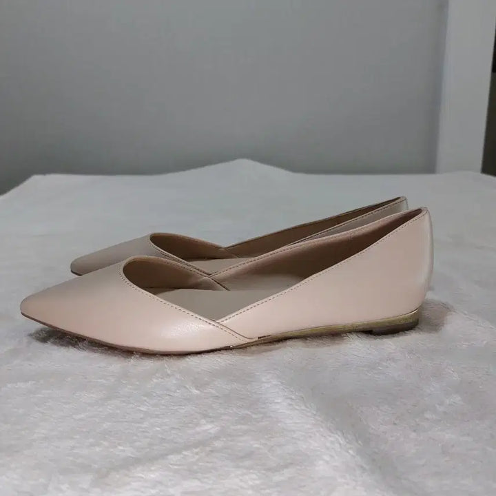 [BUNJANG] ALDO Beige Flat Shoes (Size 230) / (230)알도 베이지색 플랫슈즈