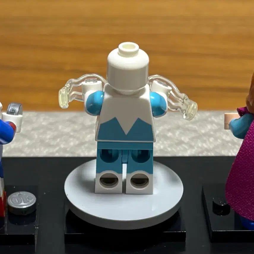 [BUNJANG] Frozen Lego Minifigure / 레고 미니피규어 - 프로즌