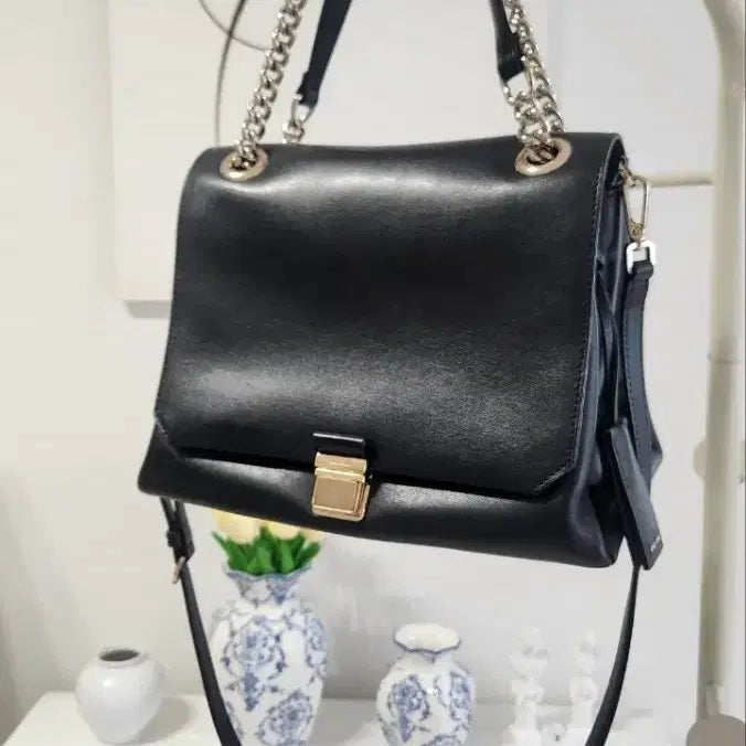 [BUNJANG] Miu Miu Black Chain Shoulder Bag with Components / 미우미우 블랙 체인 숄더백 + 구성품