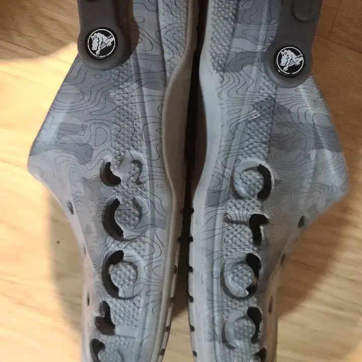 [BUNJANG] Crocs Men's 290 Clogs / 남성 크록스 290