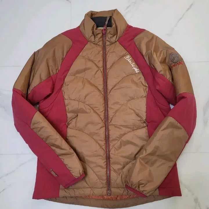 [BUNJANG] Black Yak Lightweight Outdoor &amp; Casual Jumper Women&