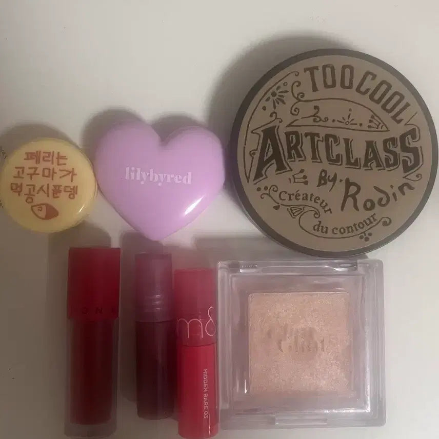 [BUNJANG] Assorted Cosmetics Bundle / 틴트, 블러셔, 하이라이터, 쉐딩 일괄 판매