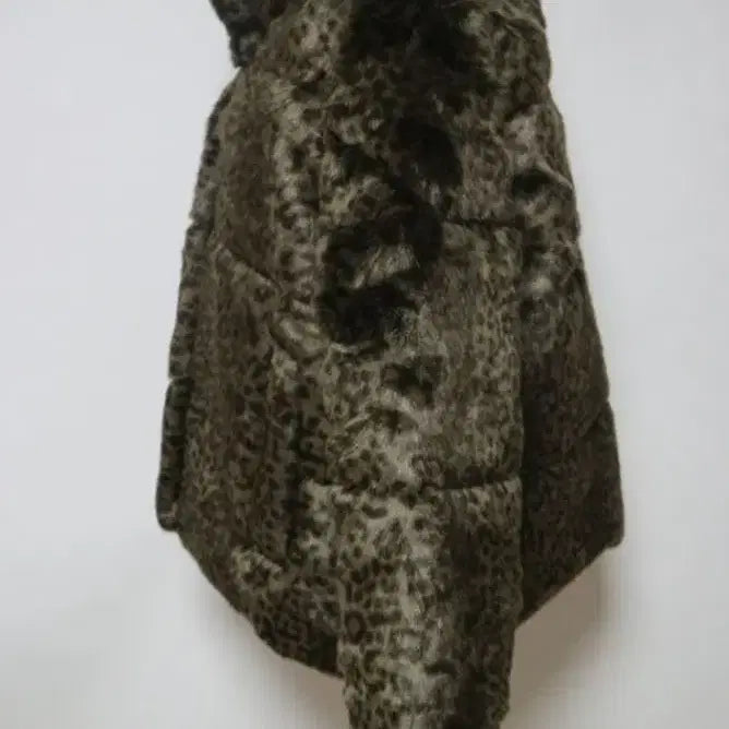 [BUNJANG] Leopard Fur Jacket / 아베크롬비 레오파드 퍼  점퍼