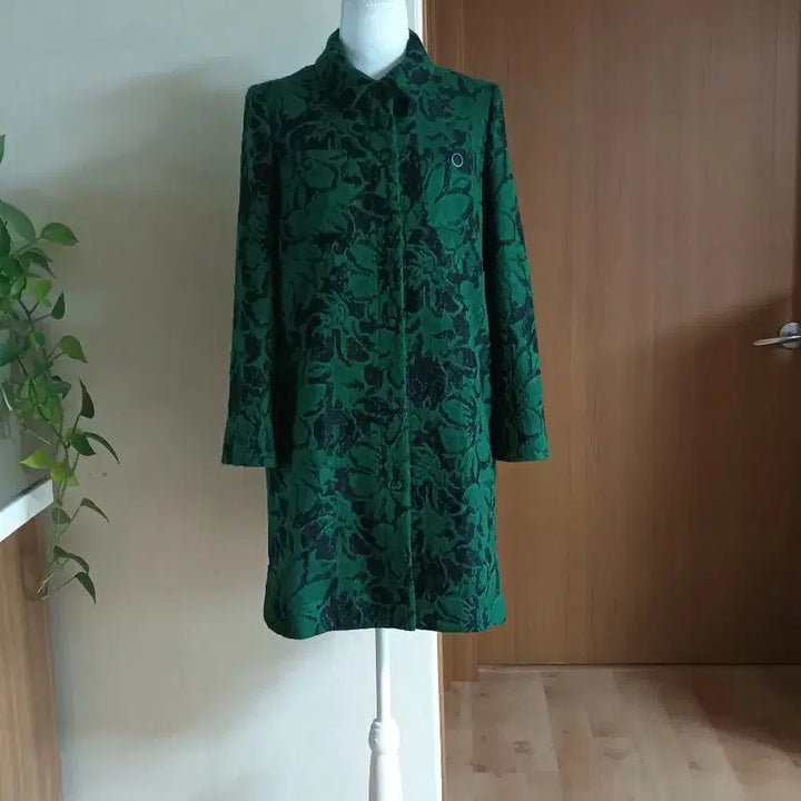 [BUNJANG] Bruda Moon Floral Pattern Coat / 브루다문 패턴 코트 55반~66초