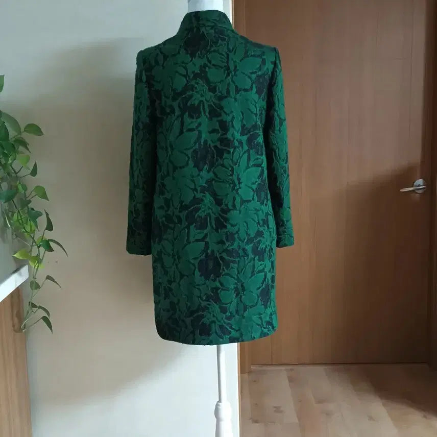 [BUNJANG] Bruda Moon Floral Pattern Coat / 브루다문 패턴 코트 55반~66초