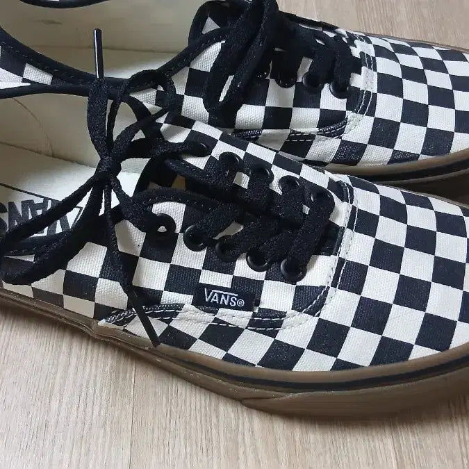 [BUNJANG] Vans Authentic Checkerboard Sneakers (Size 260) / 반스 어센틱 체커보드 스니커즈 // 260