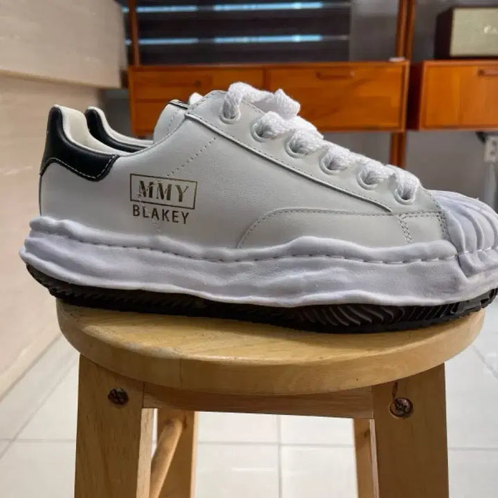 [BUNJANG] Maison Mihara Yasuhiro Blakey Sneakers (Size 275) / [새상품 급] 메종 미하라 야스하로 블레이키  스니커즈 275