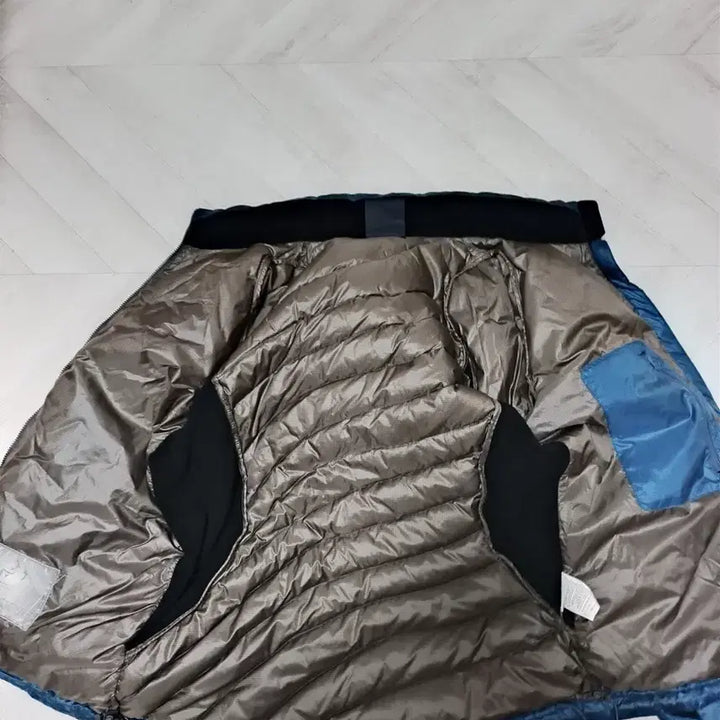 [BUNJANG] Blackyak Goose Down Gore-Tex Padded Jacket / 블랙야크 패딩 구스다운 고어텍스